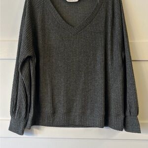 Tresics Charcoal V-Neck Sweater